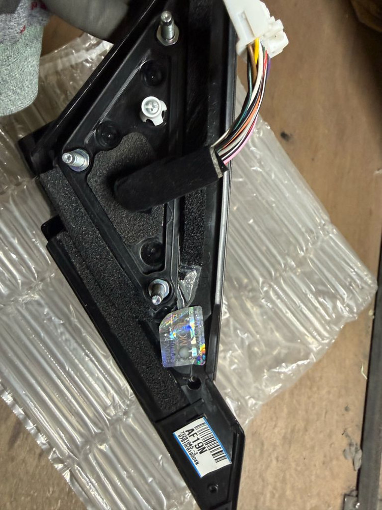 미사용품 새상품 올뉴k7 사이드미러 운전석 16핀 어라운드뷰 이미지