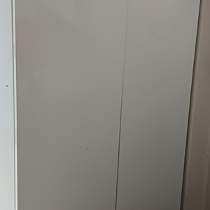 화이트 낮은 신발장 이미지