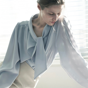 모멧(MOMET) 마르 타이 블라우스 프리사이즈 새상품 이미지