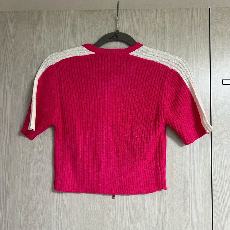 우알롱 반팔집업 새상품 이미지