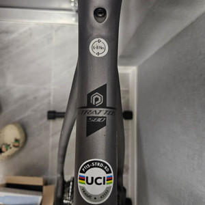 폴리곤 스트라토스 S8D 풀카본 로드자전거 이미지