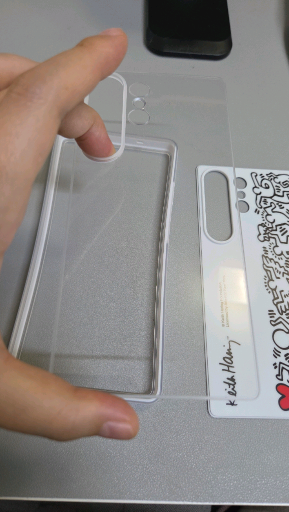 갤럭시 S25 울트라 플립 수트 카드 케이스 삼성 정품 키스해링 이미지