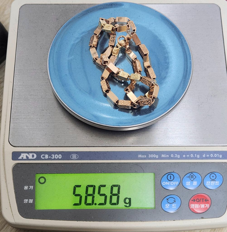 18k금목걸이,체인목걸이,대나무목걸이,할로우목걸이 이미지