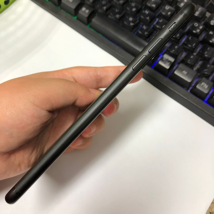 아이폰7플러스 128GB 매트블랙 중고폰 배터리91% 인스타 사진폰 카메라폰 레트로감성 139903 이미지