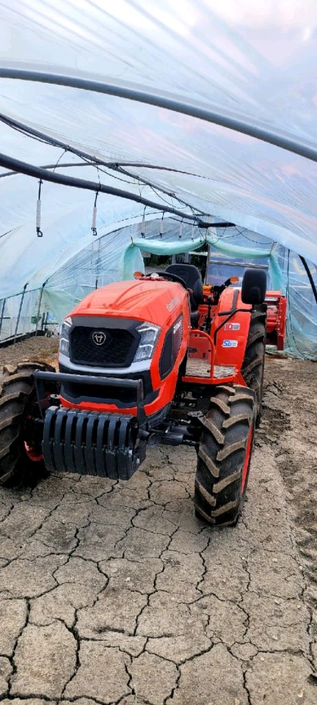 [신차급] 대동 DK600 트랙터입니다 58마력 소개합니다 이미지