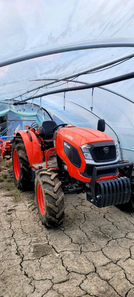 [신차급] 대동 DK600 트랙터입니다 58마력 소개합니다 이미지