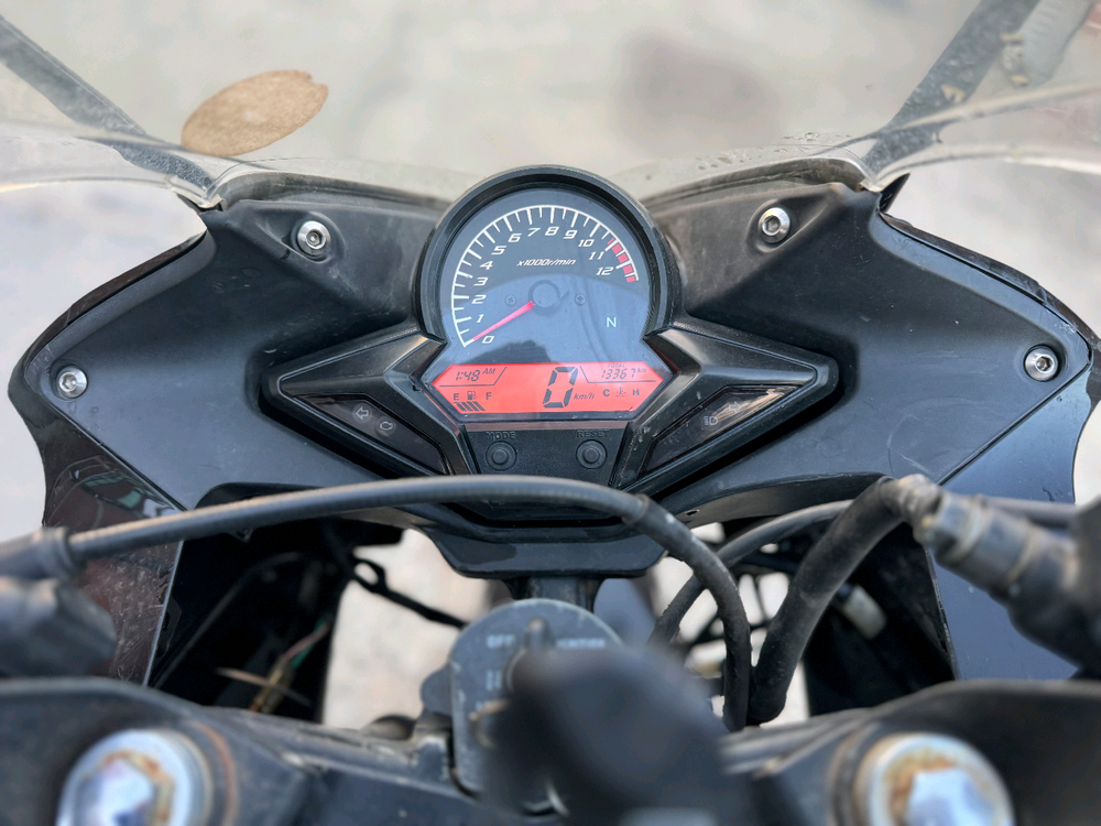 혼다 cbr125 17년형 풀배기 짧은키로수 판매합니다 이미지