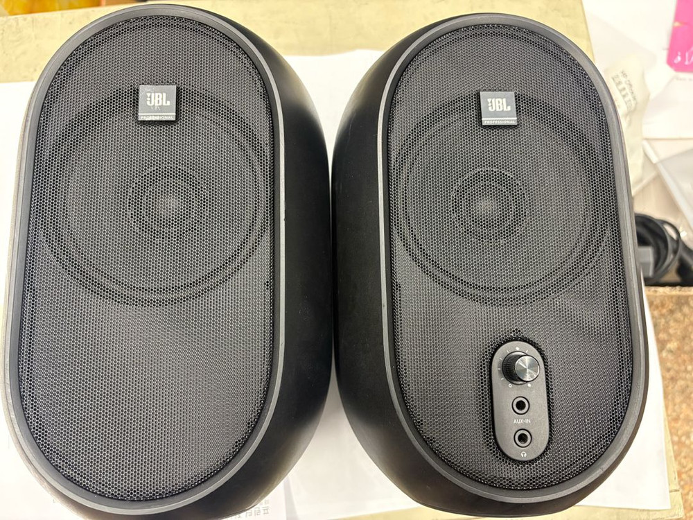 JBL 1 Series 104 스피커 이미지