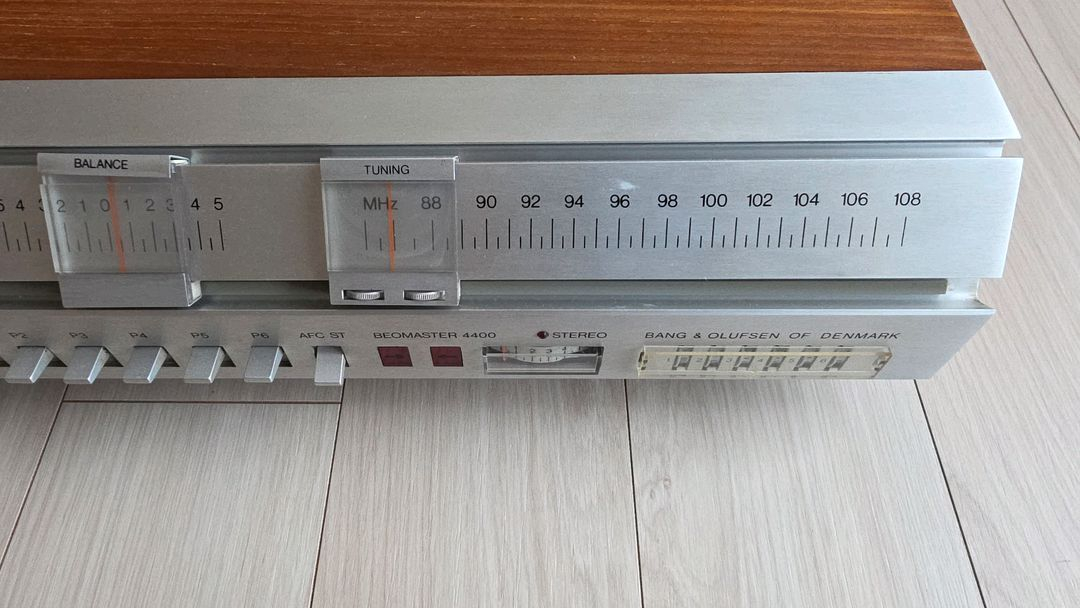 B&O Beomaster 4400 빈티지 리시버 이미지