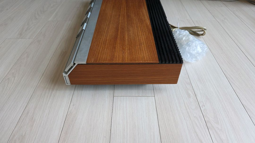 B&O Beomaster 4400 빈티지 리시버 이미지