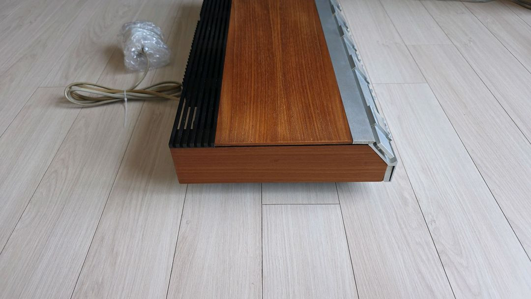 B&O Beomaster 4400 빈티지 리시버 이미지