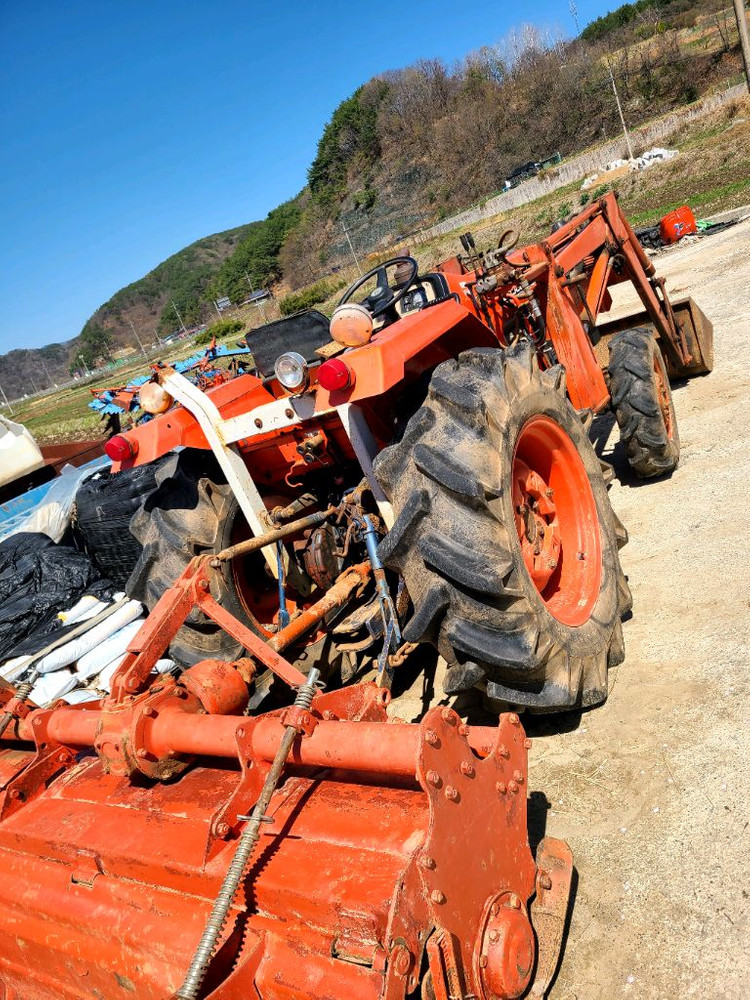 대동 트랙터 35마력판매합니다 이미지