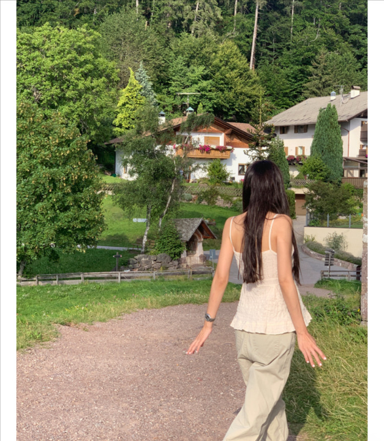 메이비베이비 슬리브리스 탑-라잇 베이지 이미지