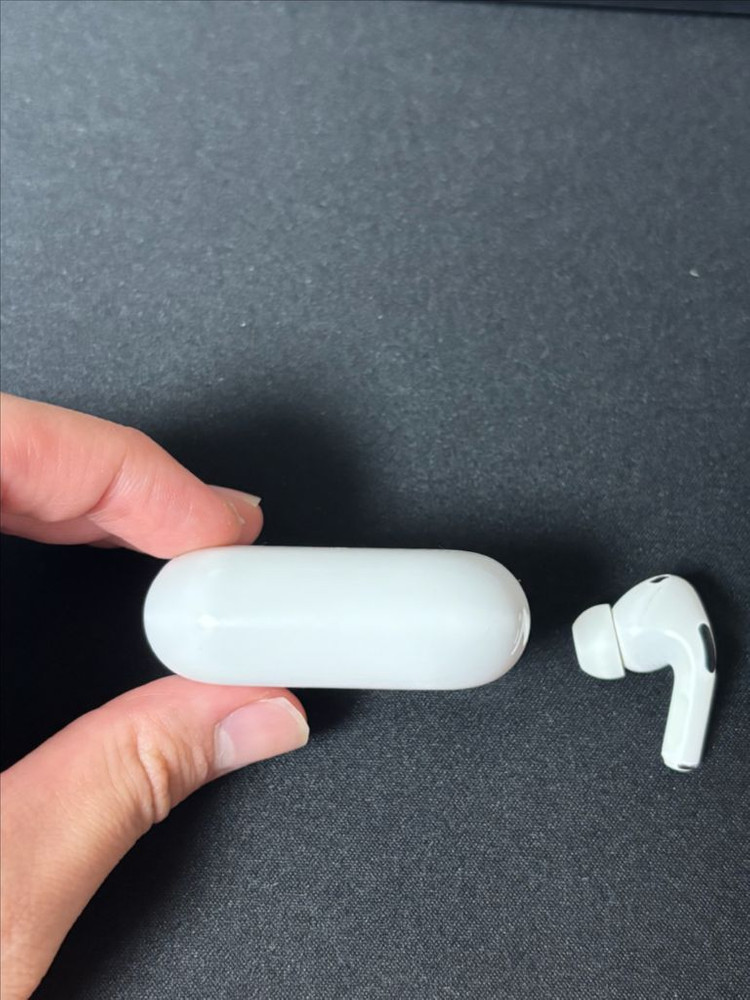 에어팟 프로 2세대 C타입 풀박스 풀구성 이미지