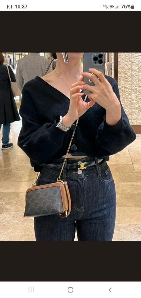 셀린느 트리옹프 크로스백/클러치백 새상품급 정품(감정서O)구찌프라다루이비통디올고야드샤넬보테가생로랑발렌시아가버버리가방 이미지