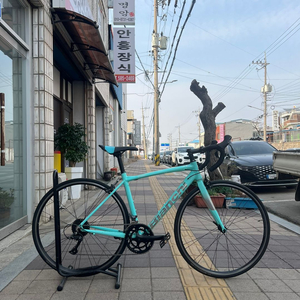 비앙키 니로네7 로드 자전거 팝니다. 이미지