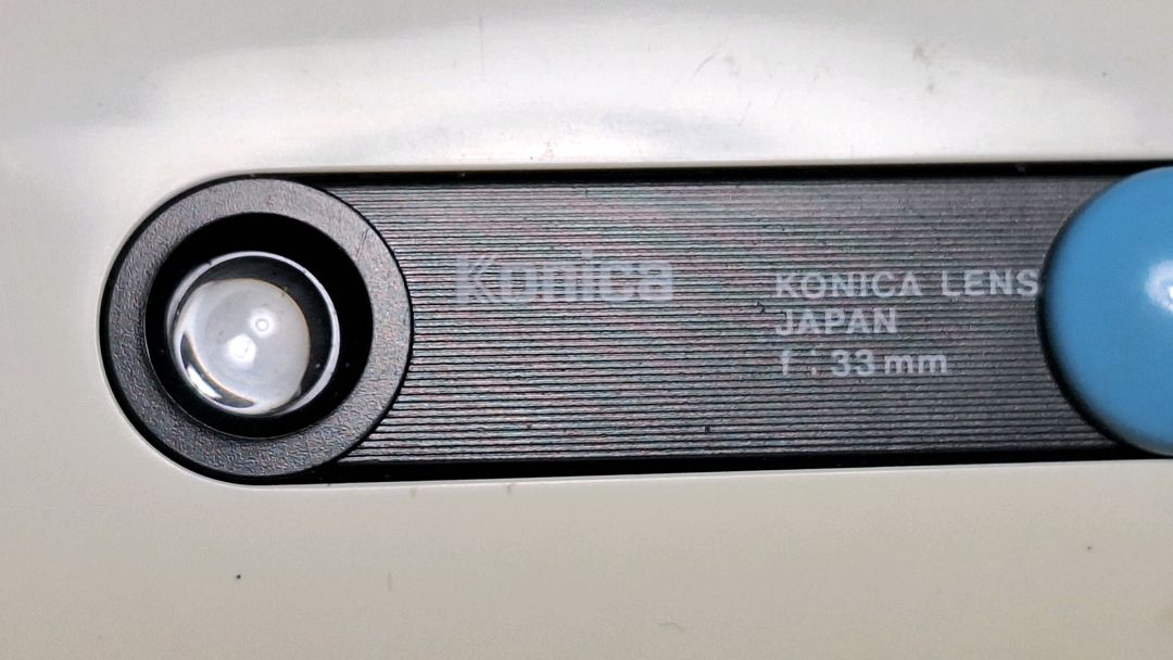 코니카 33mm 필름카메라 빈티지 레트로 로모 앤틱 y2k 일본 감성 필카 촬영 사진 이미지