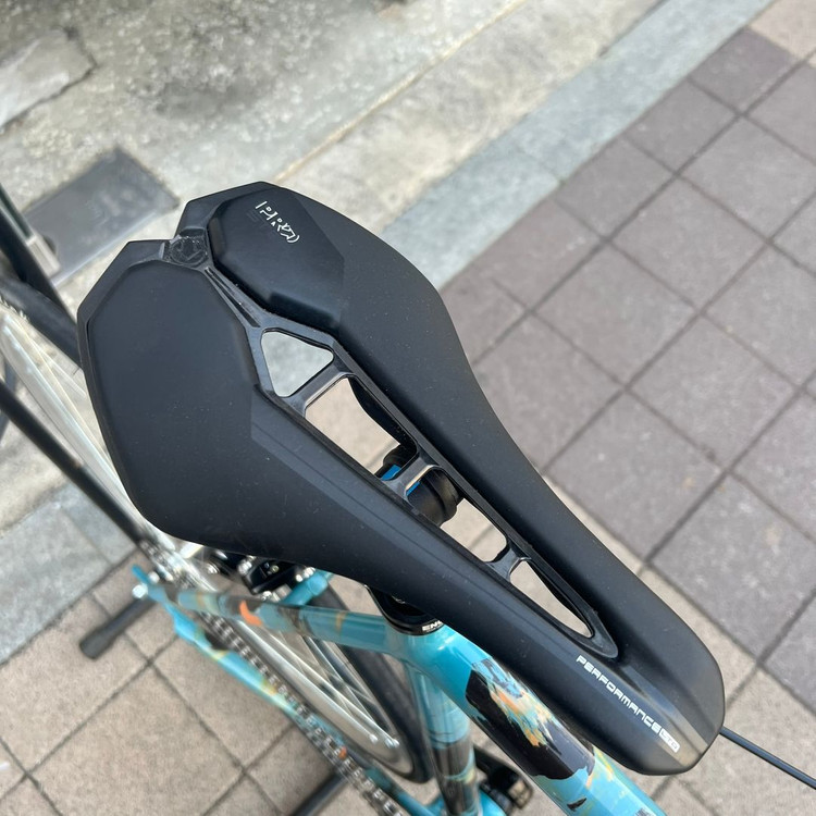 엔진11 크릿디 헌터 브로스 v1 픽시 자전거 이미지