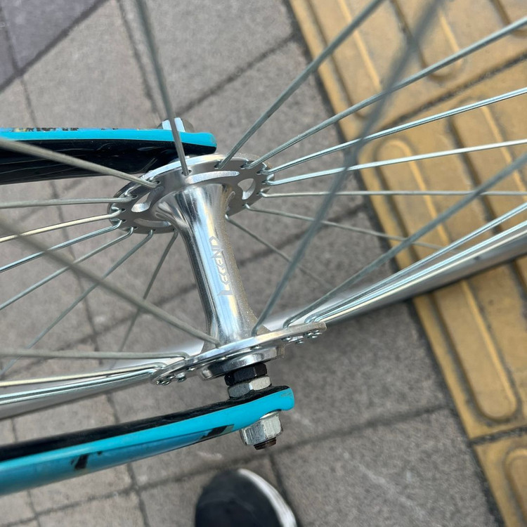 엔진11 크릿디 헌터 브로스 v1 픽시 자전거 이미지