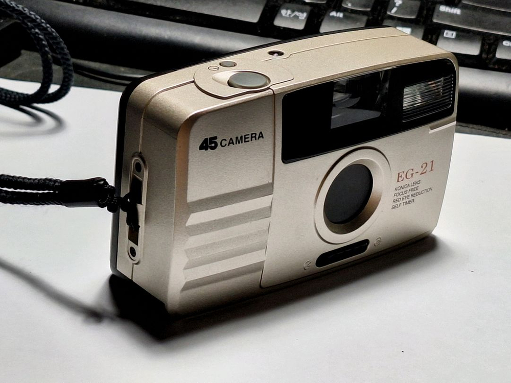 민트급/45 CAMERA EG-21 필름카메라 코니카 빈티지 레트로 로모 앤틱 y2k 일본 감성 필카 촬영 사진 이미지