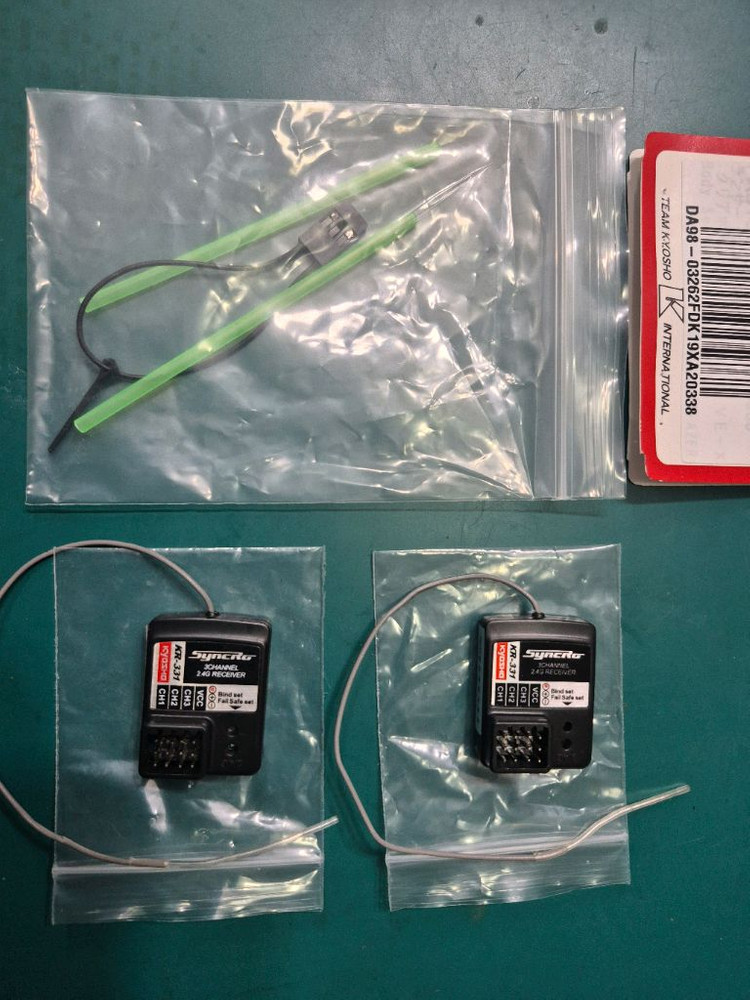 *일괄or개별판매*교쇼RC카용(Syncro조종기전용)알씨카수신기KR-331(2개)일괄~바람에언덕에서 이미지