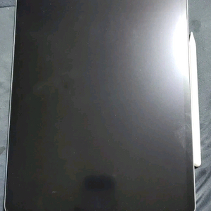 아이패드 프로 3세대 12.9인치 64GB WIFI 모델 이미지