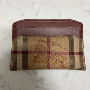 버버리 헤이마켓 체크패턴 카드지갑 이미지