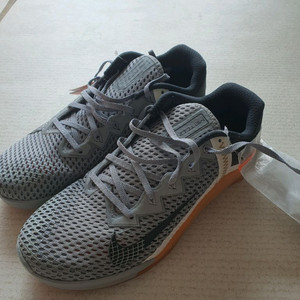 나이키 매트콘6 290 이미지