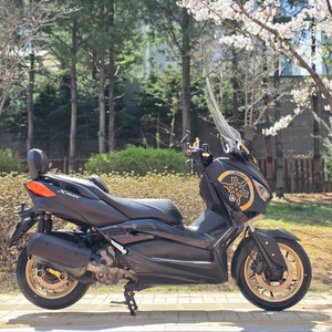 20년식 야마하 XMAX 300 블랙 깔끔한차량 판매합니다 이미지