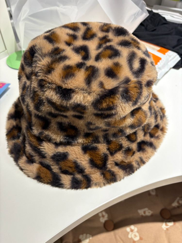 레오파드 호피 퍼 버킷햇 벙거지 모자 이미지