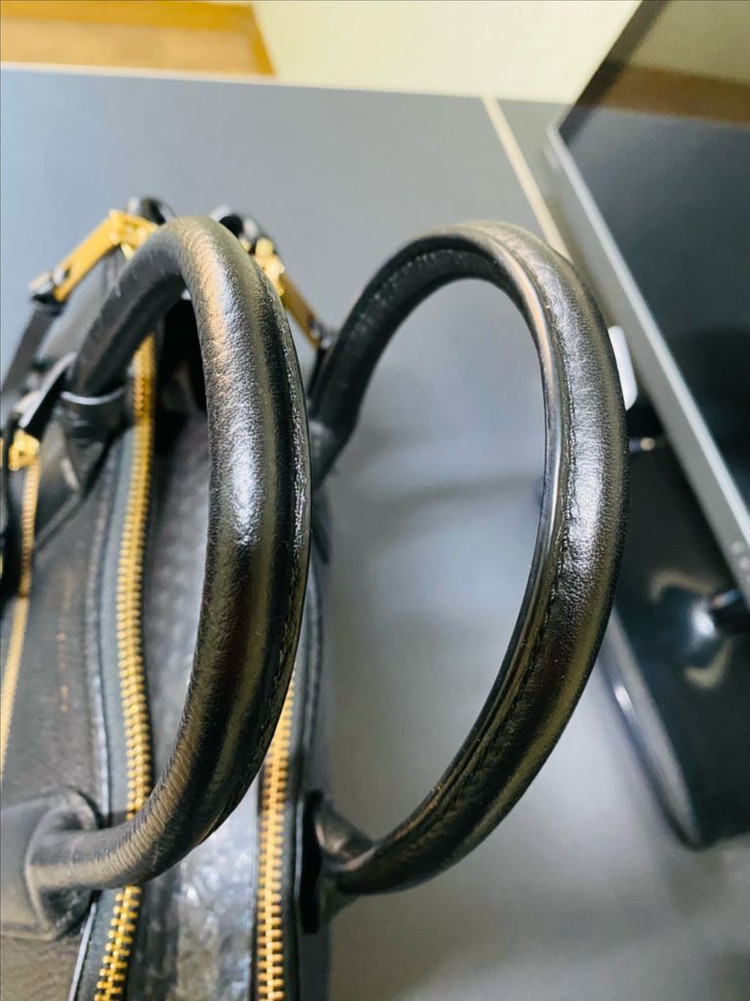 마이크제이콥스 크루져2way 가죽 블랙핸드백 이미지