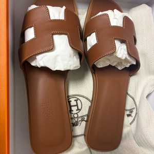 에르메스 오란 샌들 36.5 새상품 인보이스 포함 풀구성(강남신세계) 이미지