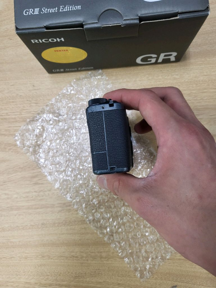 리코gr3 스트리트에디션 28년보증2천컷 민트급팔아요 이미지