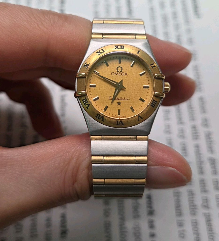 오메가 컨스틸레이션 별로고 18K콤비 풀바 쿼츠 여성용 브레이슬릿 ver. 이미지