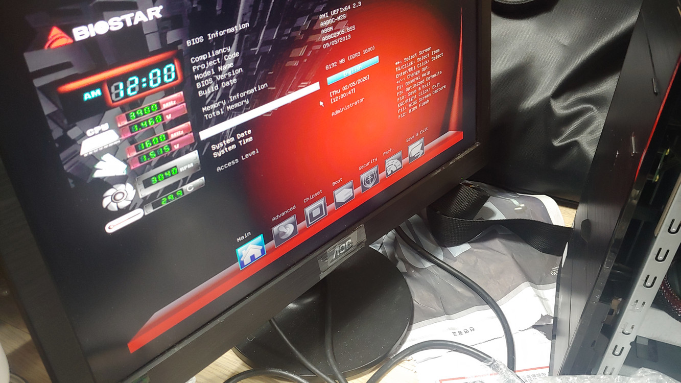 컬러풀 지포스 GTX660 TI 2GB (작동O,쿨러파손) 팝니다.. 이미지