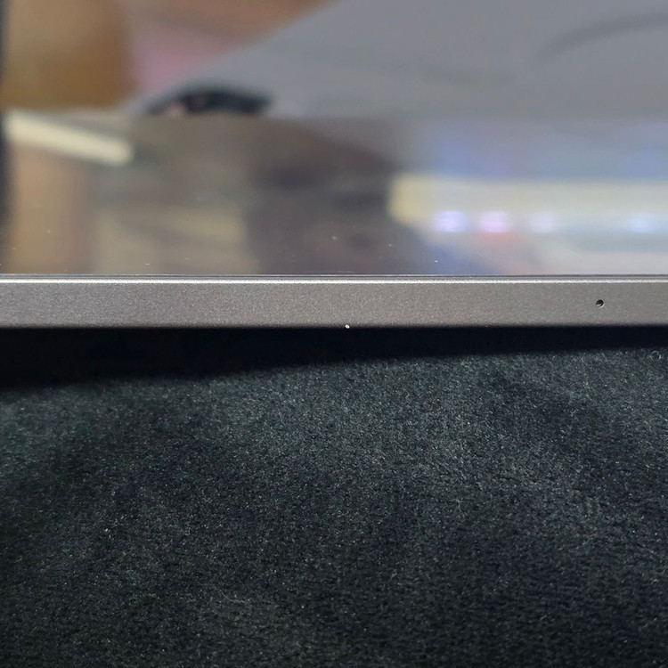 [판매] 아이패드 프로 11인치 2세대 128G 스그 (키보드케이스 무료증정) 이미지