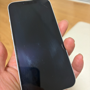 아이폰13 128기가 부품용 판매(와이파이,블투고장,진동안됨,뒷판파손) 이미지