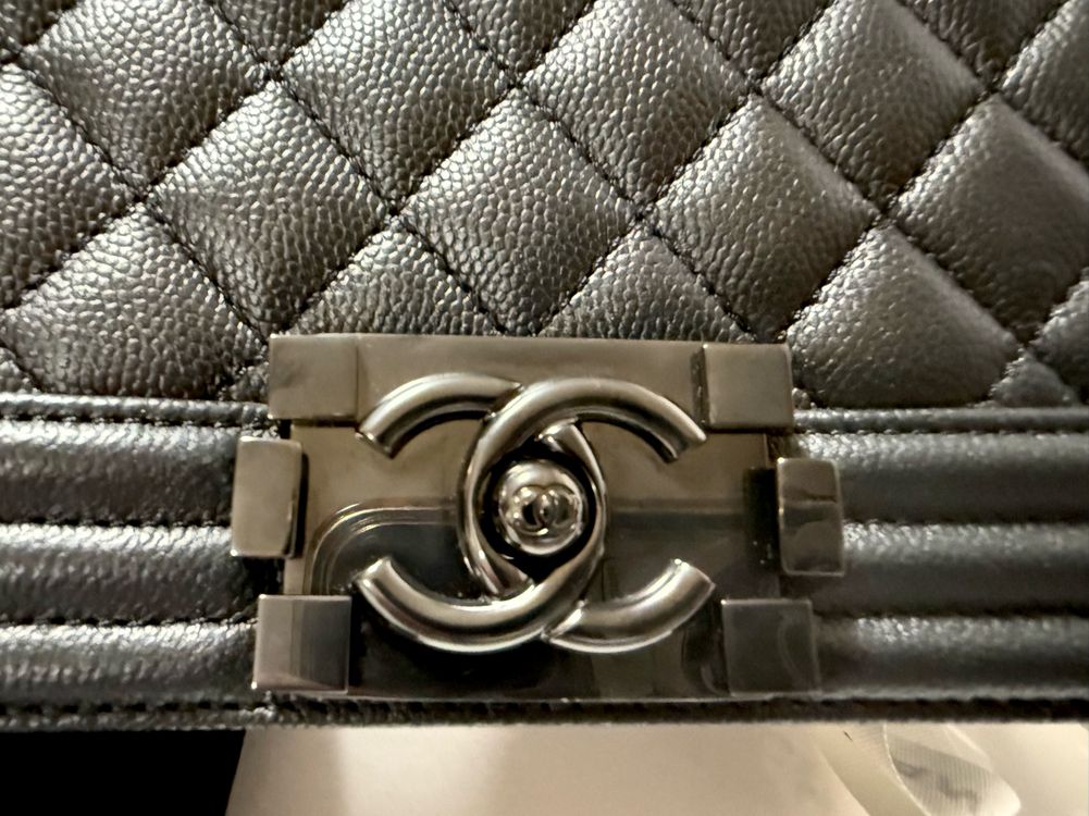 샤넬 보이백 미듐 캐비어 올블랙 판매합니다.(풀셋) 이미지