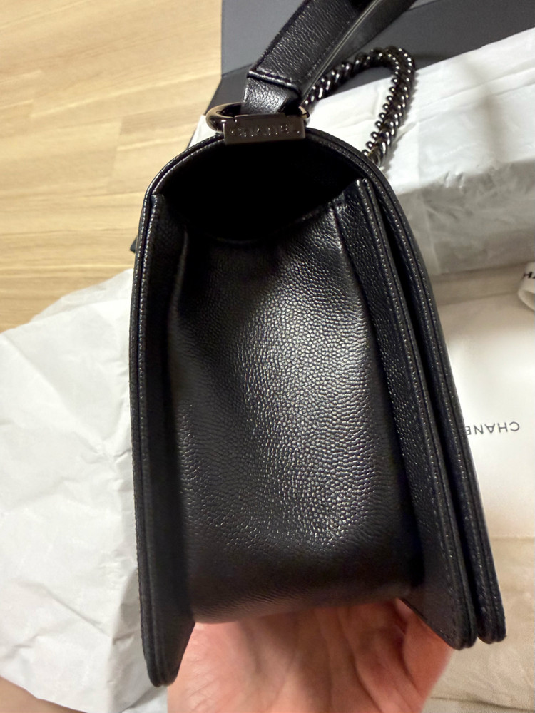 샤넬 보이백 미듐 캐비어 올블랙 판매합니다.(풀셋) 이미지