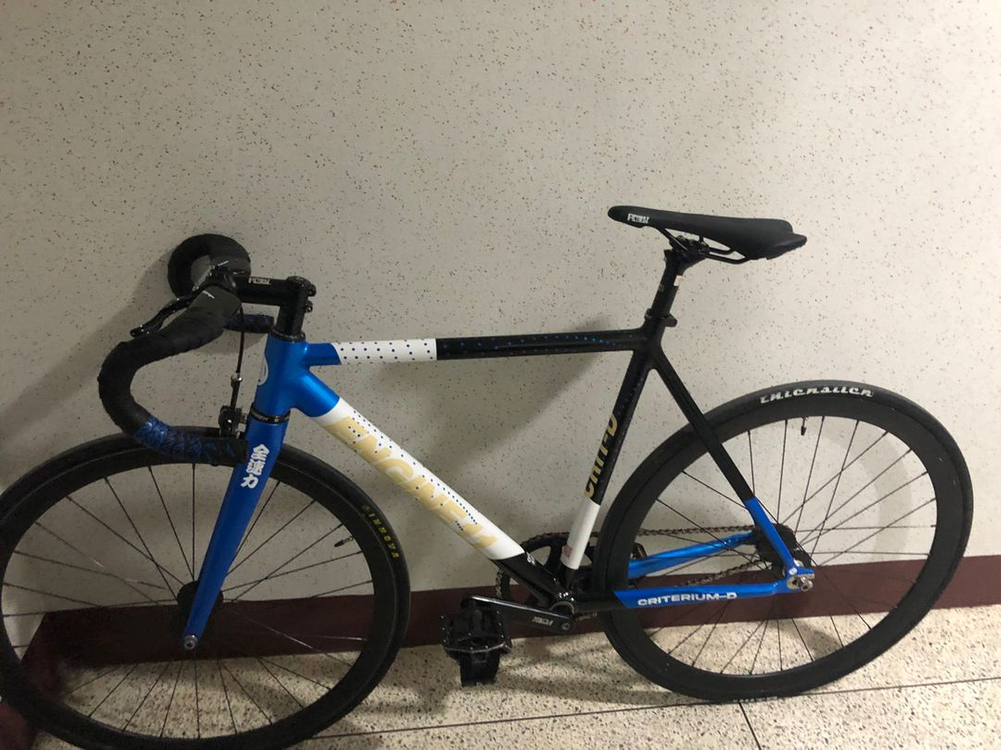 엔진11 크릿디 블루스킨 판/대 이미지