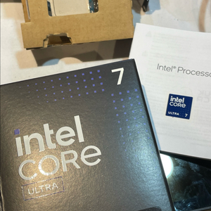 인텔 Ultra 7 265K CPU 국내정품 풀박스 테스트만 진행된 제품 이미지