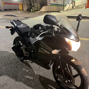 cbr125 흑마 3만키로때 이미지