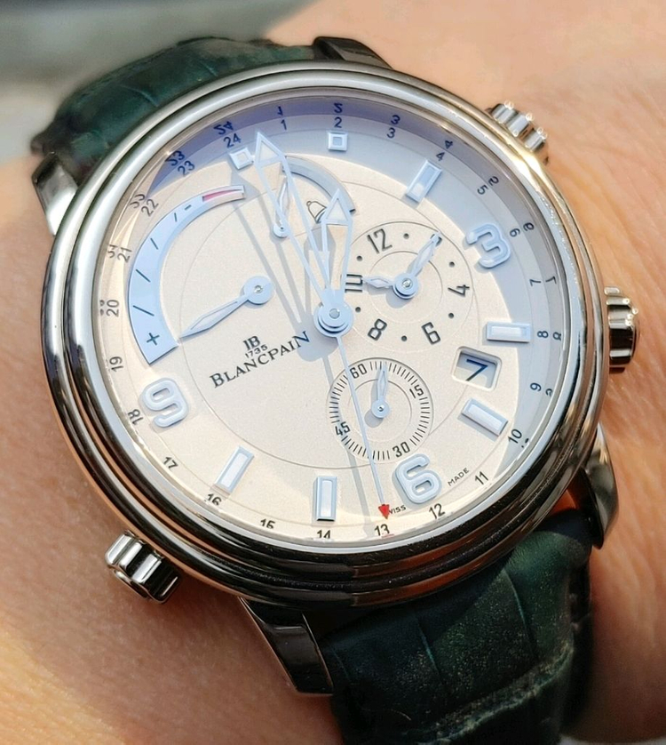 블랑팡 르망 알람gmt 18k금통 40mm 이미지