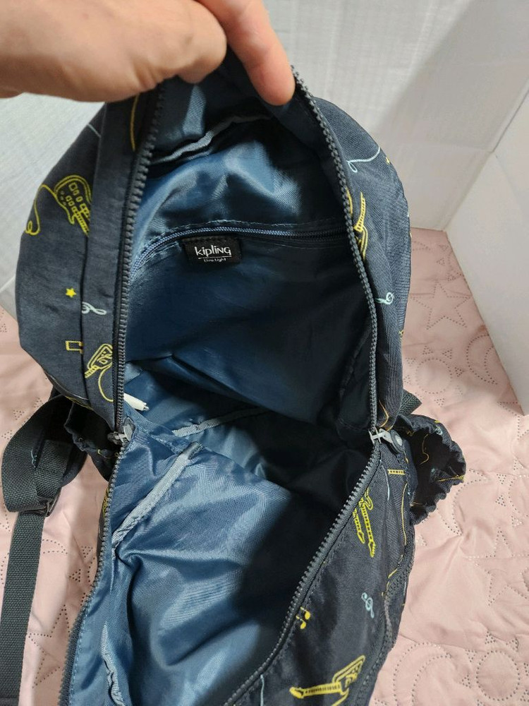 뮤지컬 백팩 키플링 백팩 이미지