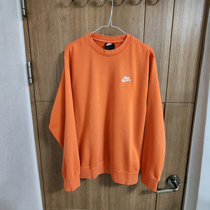 나이키 퓨추라 맨투맨 오렌지사이즈 S (90) 이미지