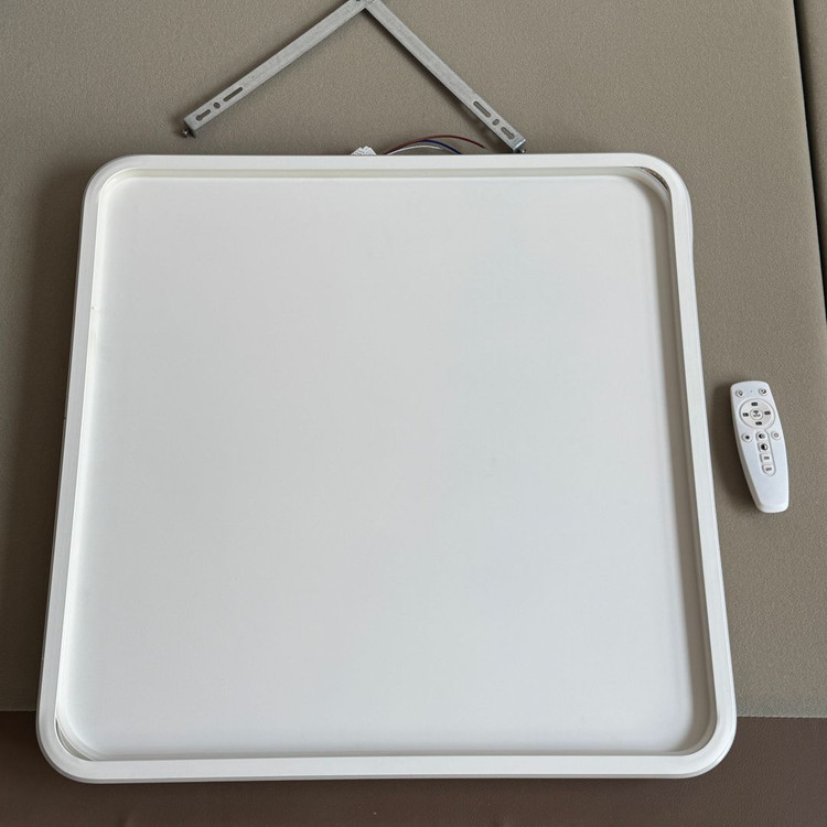 LED 스마트 방등 정사각 엣지 천장 조명 방등 61cm 무선 리모콘 앱 밝기 색 조절 가능 스마트홈 IoT 이미지