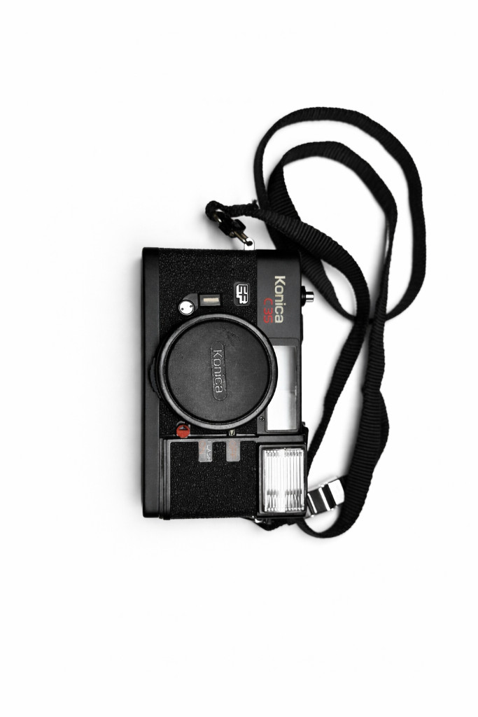 코니카 c35 ef 필름 카메라 이미지