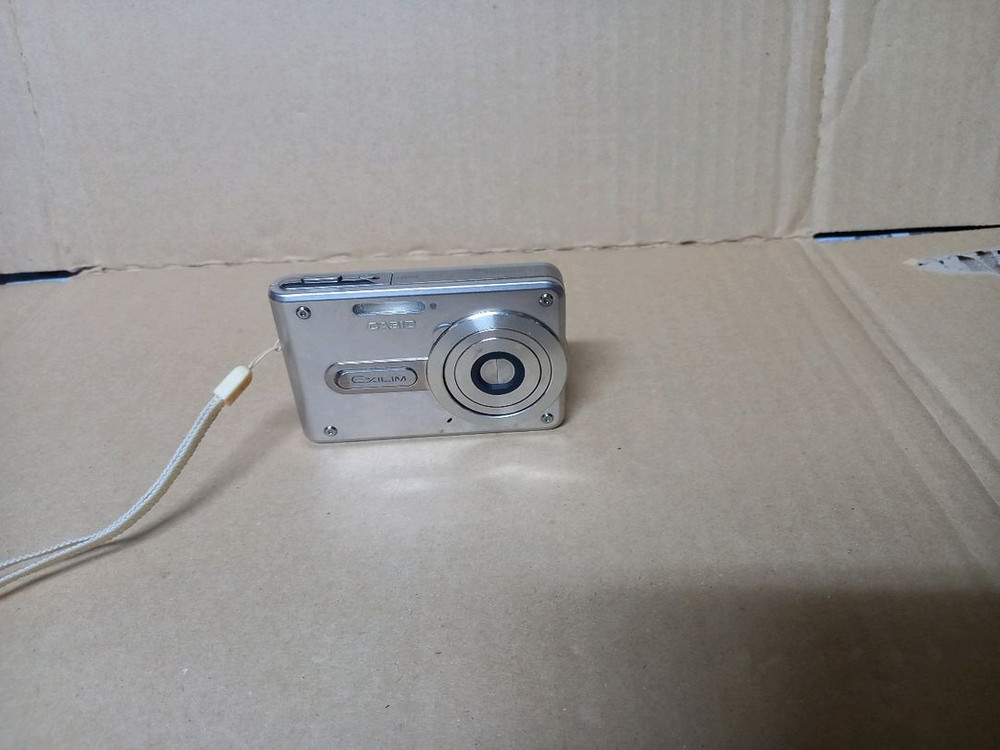 카시오 엑슬림 EX-S100 디카 이미지