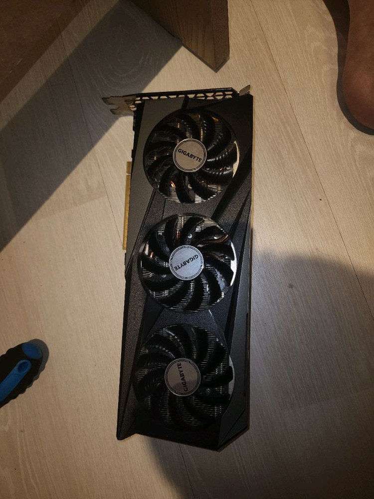 RTX 2070 SUPER 그래픽카드 이미지