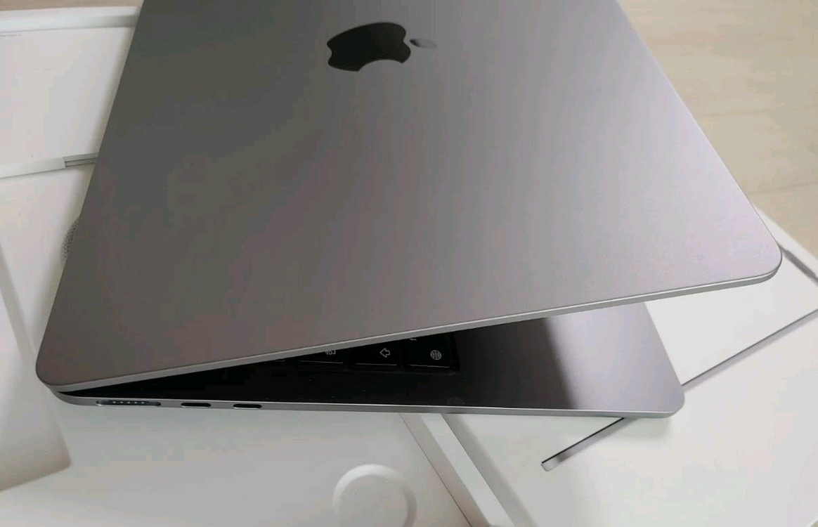 (최대성능치 100%)맥북 에어 M2 16G 256G 풀박스 이미지